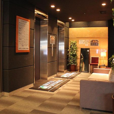 Hotel Livemax Budget Hiratsuka Ekimae Zewnętrze zdjęcie