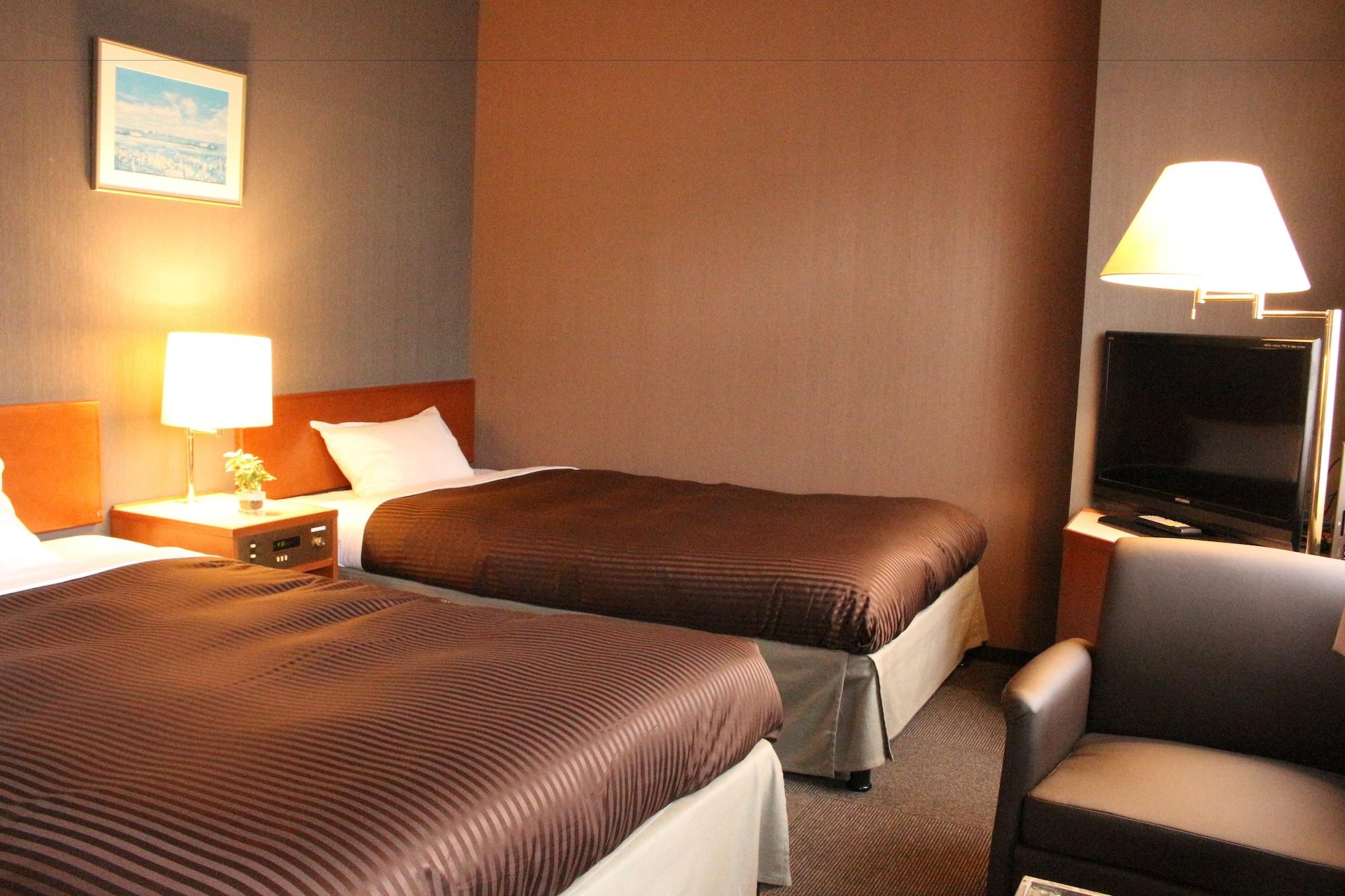 Hotel Livemax Budget Hiratsuka Ekimae Zewnętrze zdjęcie
