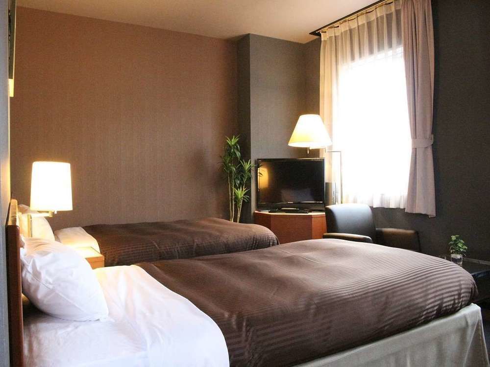 Hotel Livemax Budget Hiratsuka Ekimae Zewnętrze zdjęcie