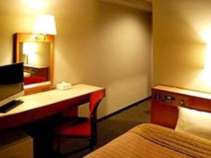 Hotel Livemax Budget Hiratsuka Ekimae Zewnętrze zdjęcie
