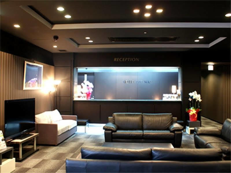Hotel Livemax Budget Hiratsuka Ekimae Zewnętrze zdjęcie
